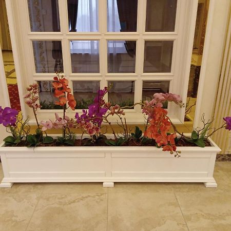 Grand Holiday Hall Pavlodar Ngoại thất bức ảnh