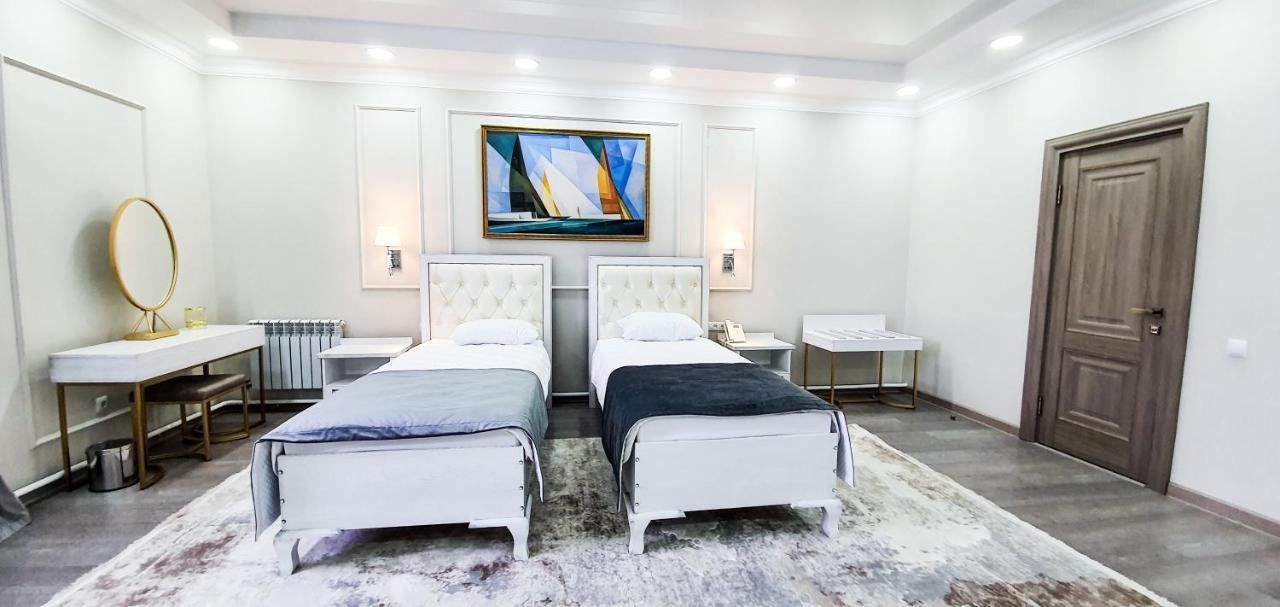 Grand Holiday Hall Pavlodar Ngoại thất bức ảnh