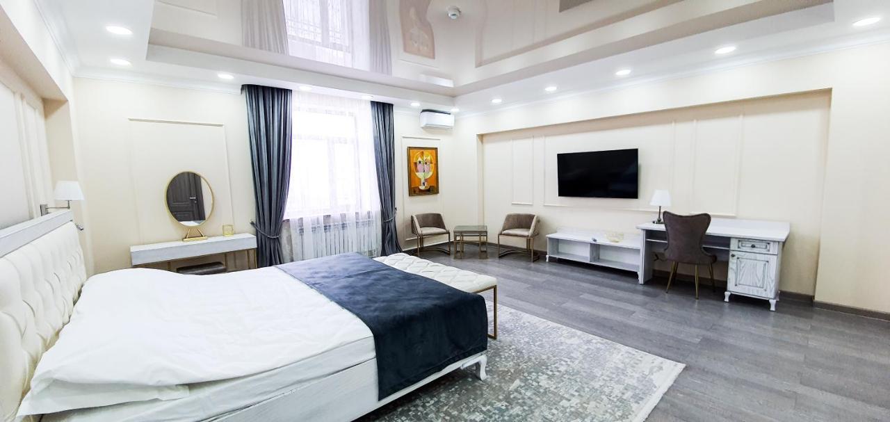 Grand Holiday Hall Pavlodar Ngoại thất bức ảnh