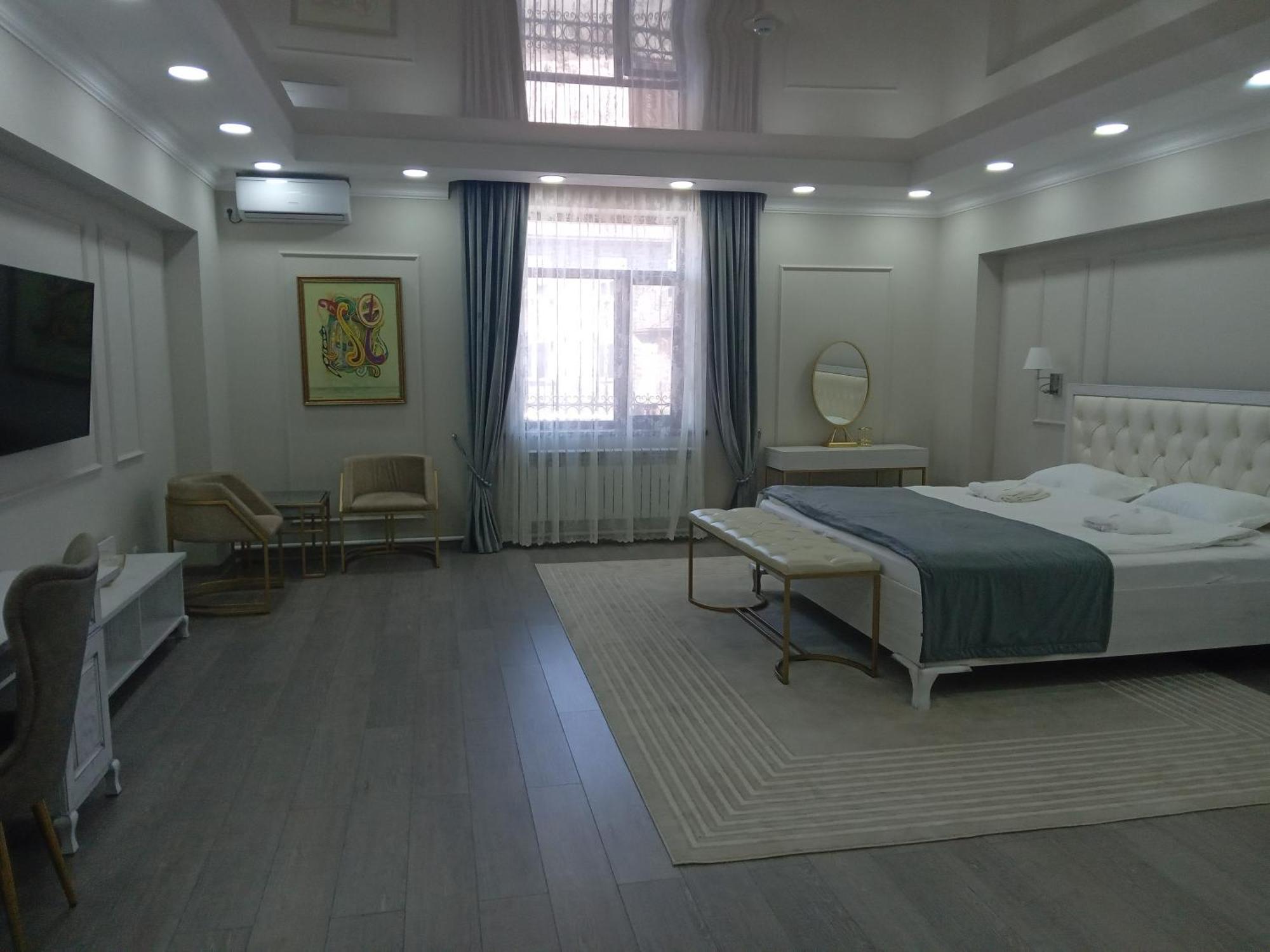 Grand Holiday Hall Pavlodar Ngoại thất bức ảnh